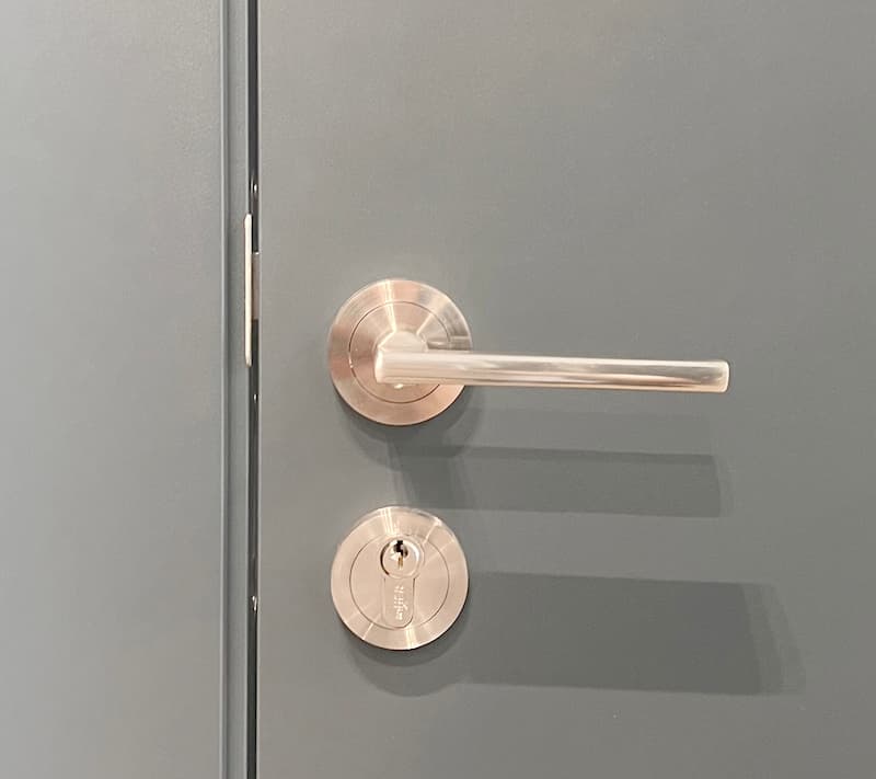 Cómo elegir el material y el color de las puertas de interior